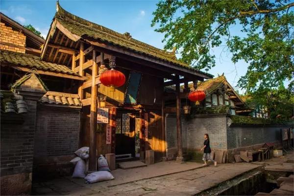 贵州省委老干部局到省交通运输厅系统开展“新春走基层 健康进家门”走访慰问活动